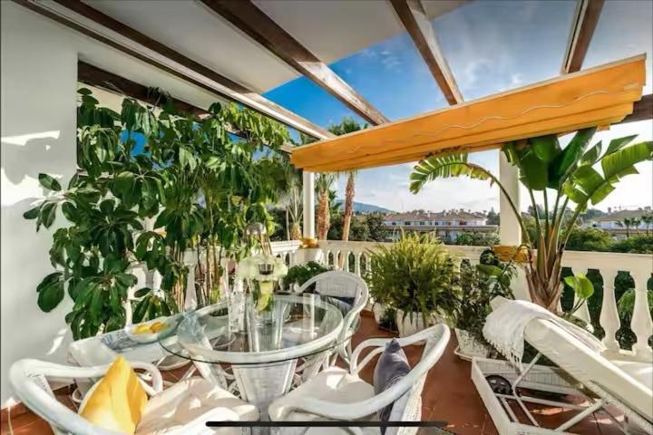 C127 Luxurious Designer Walk To Puerto Banus